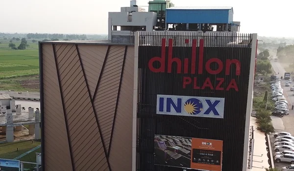 Dhillon Plaza Zirakpur, Punjab